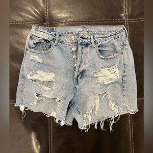 American eagle 90s boyfriend shorts